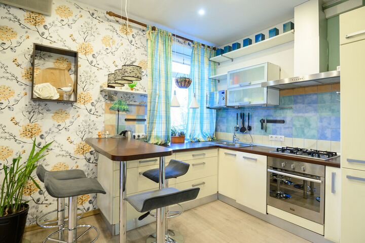 2-к. квартира, 64 м², 4/4 эт.