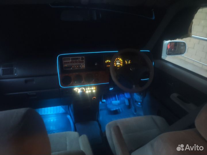 Honda Stepwgn 2.0 AT, 2000, 385 000 км