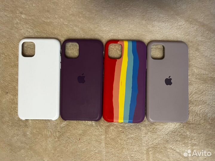 Чехол на iPhone 11