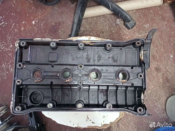 Крышка головки блока (клапанная) Шевроле Лачетти