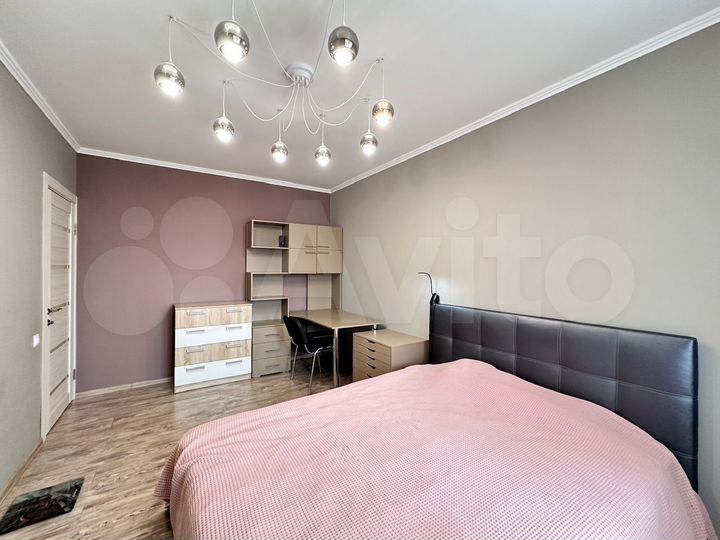 3-к. квартира, 73 м², 8/17 эт.