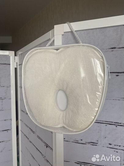 Ортопедическая подушка для новорожденных