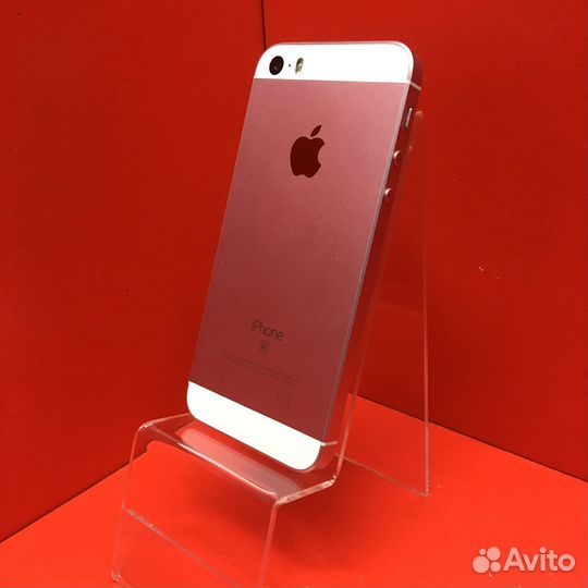 Телефон iPhone se (23052)