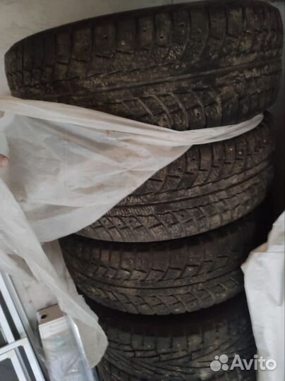 Nord Wolf Cargo 235/65 R17