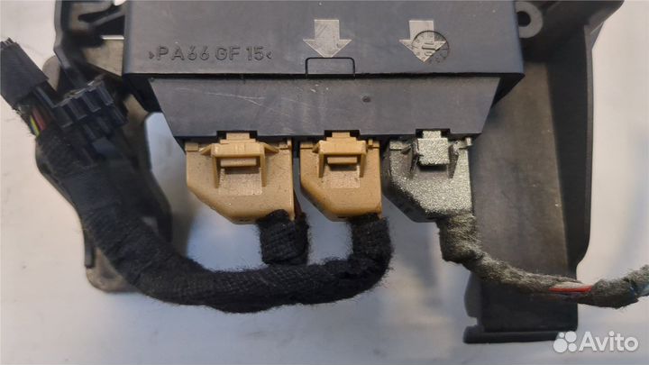 Блок управления парктрониками Audi A4 (B8), 2010