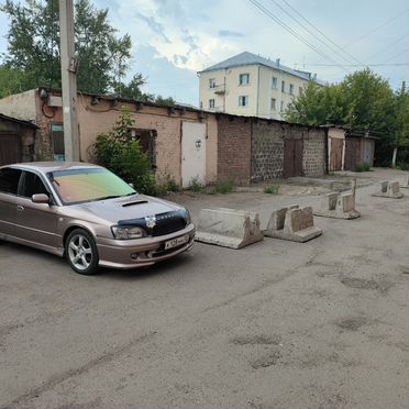 Склад 112 м2 с участком 288 м2