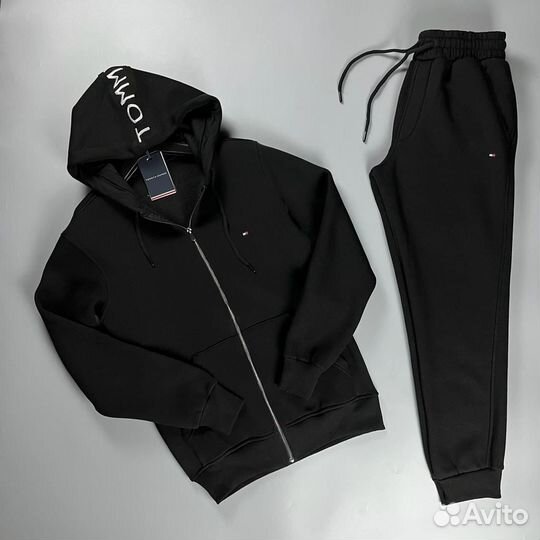 Тёплый спортивный костюм