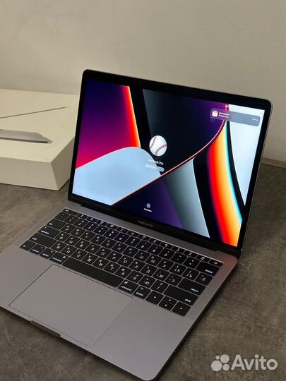 Apple MacBook Pro 13 inch