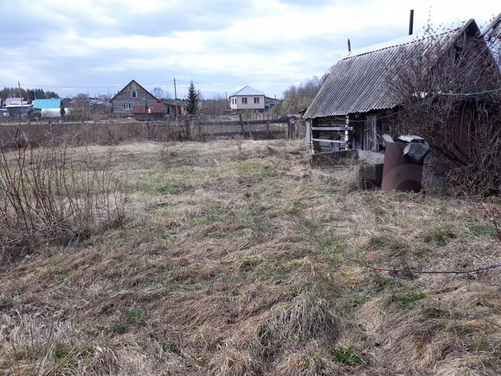 Дом 37,4 м² на участке 22 сот.