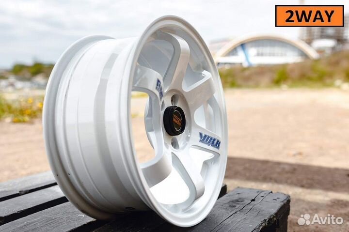 R15 Volk Racing TE37 SL 7j ET30 5*114,3 (D158)
