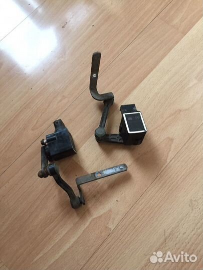 Датчик уровня подвески мерседес 164