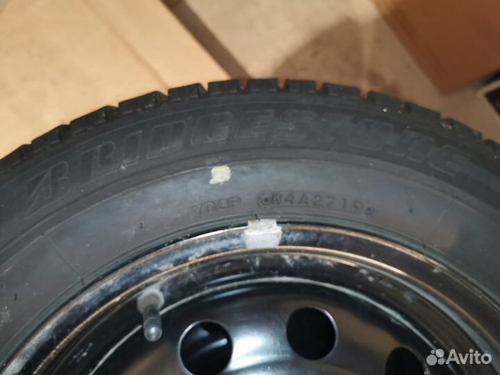 Bridgestone Blizzak VRX 175/65 R14