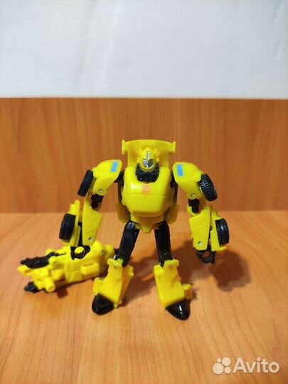 Трансформеры hasbro Бамблби Bumblebee