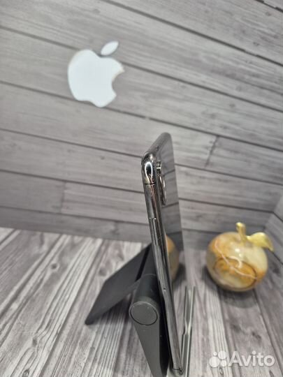 iPhone Xs Max, 64 ГБ