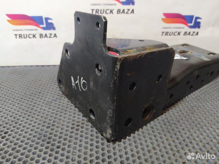 Кронштейн подножки левый