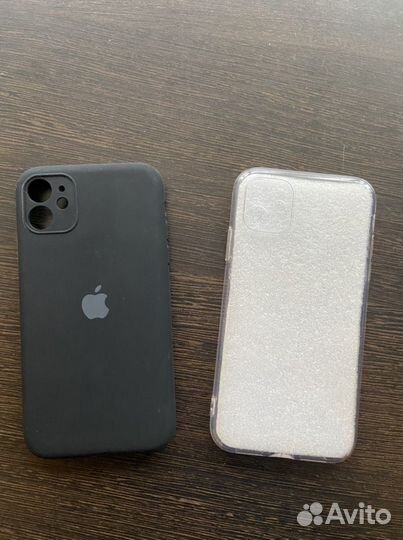 Чехол на iPhone 11