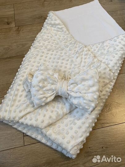 Летний конверт на выписку новорожденного