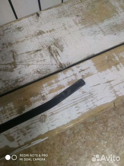 Поводок дворника на ладу