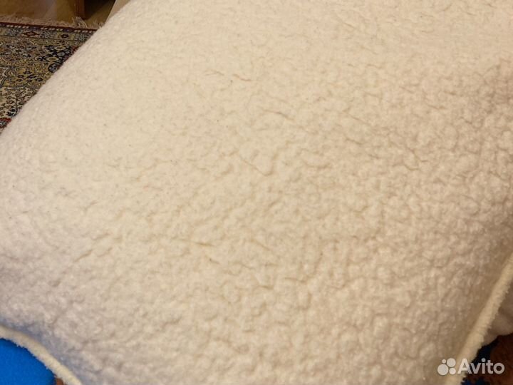 Подушка с шариками