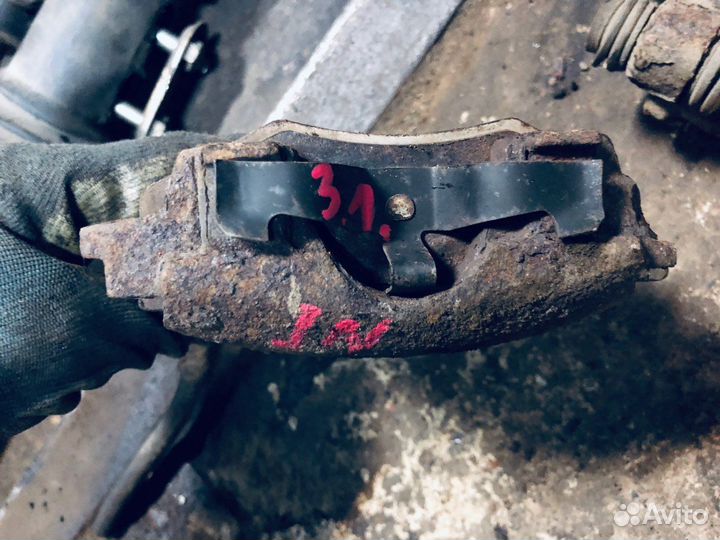 Суппорт тормозной задний Dodge Intrepid 1998-2004