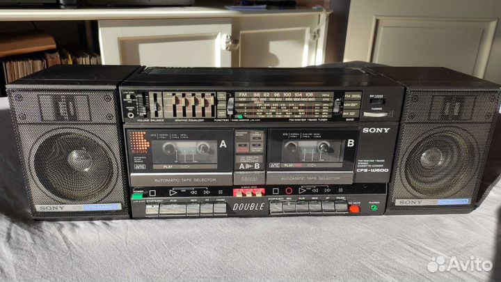 Кассетная магнитола Sony, 1980-е