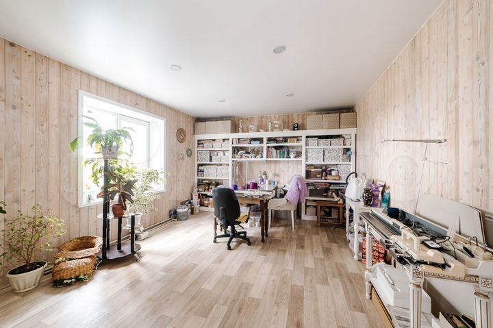 Коттедж 252 м² на участке 10 сот.