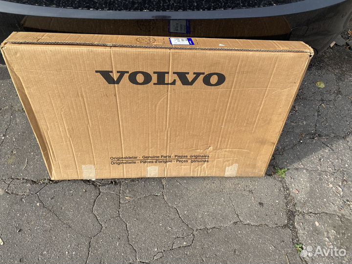 Радиатор кондиционера Volvo XC90 2002-2014