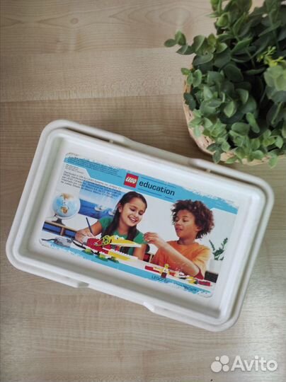 Оригинал Lego wedo 1.0 конструктор