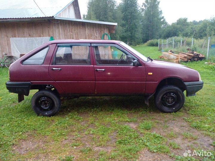 ИЖ 2126 1.7 МТ, 2002, 40 000 км