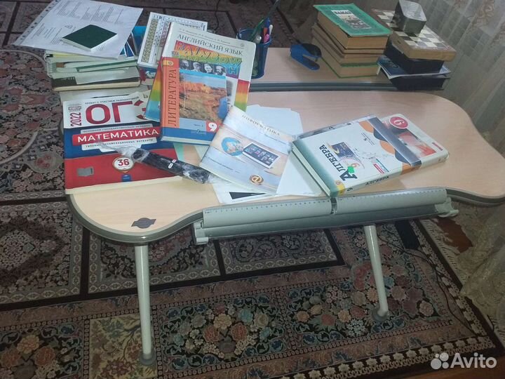 Стол и стульчик