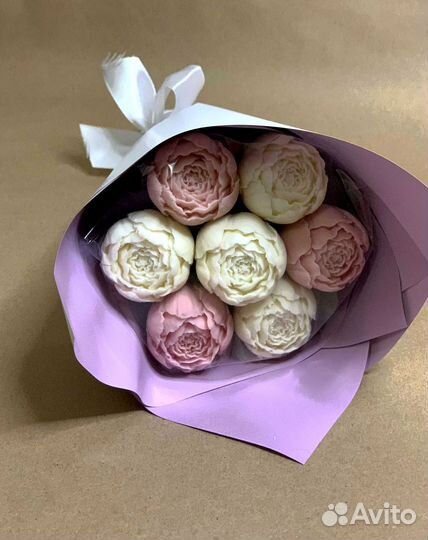 Сладкий подарок девушке