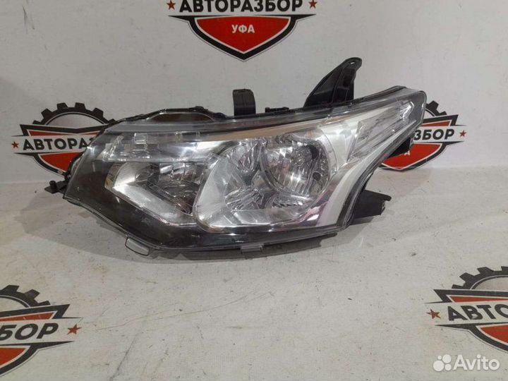 Фара левая Mitsubishi Outlander 3