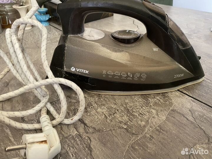 Утюг Vitek