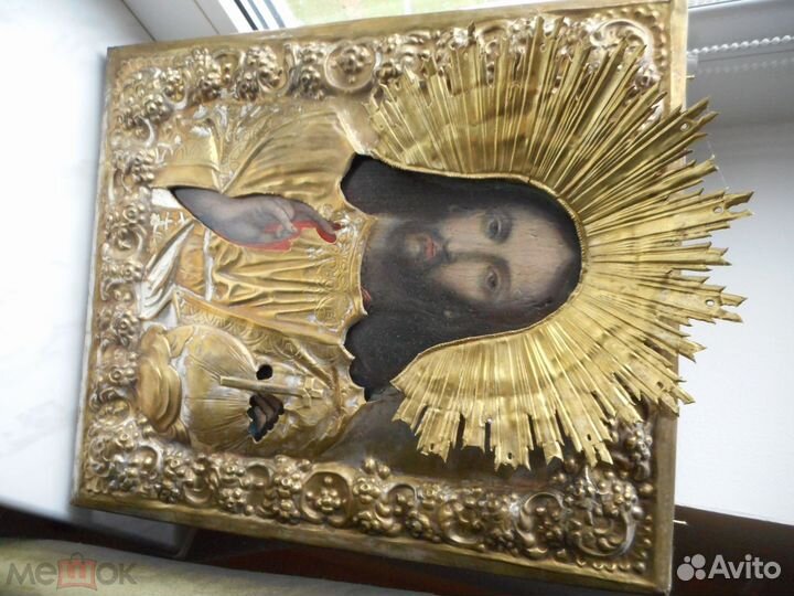 Икона Спас Вседержитель рукописная в окладе 19 в