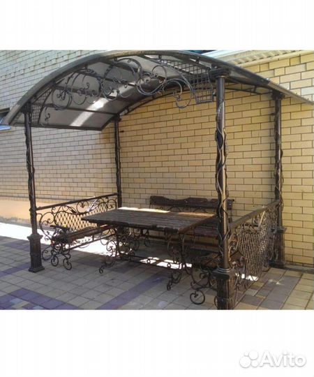 Беседки металлические с элементами ковки