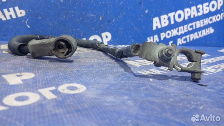 Клемма аккумулятора Toyota Harrier кроссовер