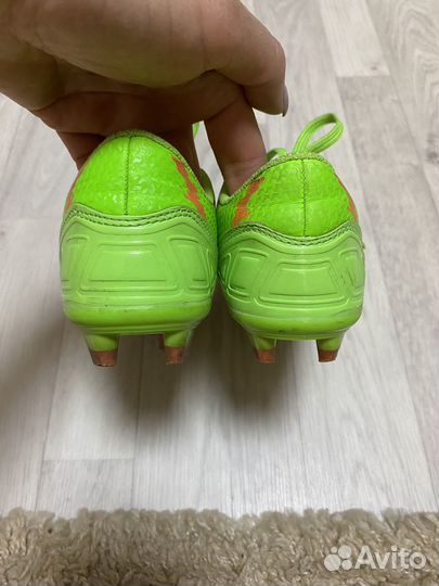 Детские футбольные бутсы 31 размер