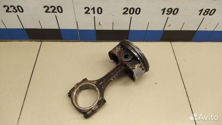 Поршень с шатуном Legacy Outback (B13) 2003-2009