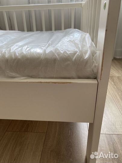 Детская кровать IKEA с матрасом