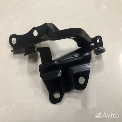 Петля капота Toyota Hilux Pick Up 15-20 / Fortuner 15-20 (Справа)