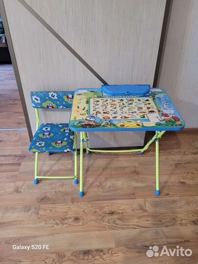 Детский складной стол со стулом