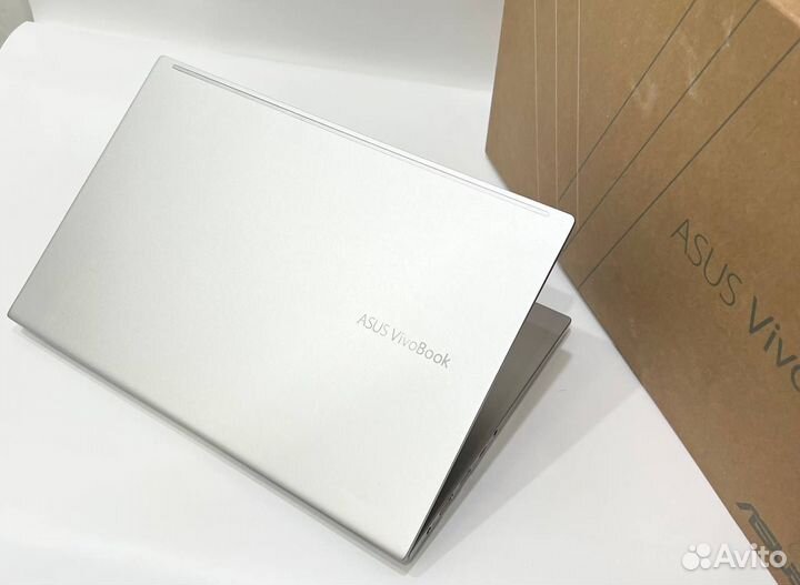 Новый мощный ноутбук asus VivoBook
