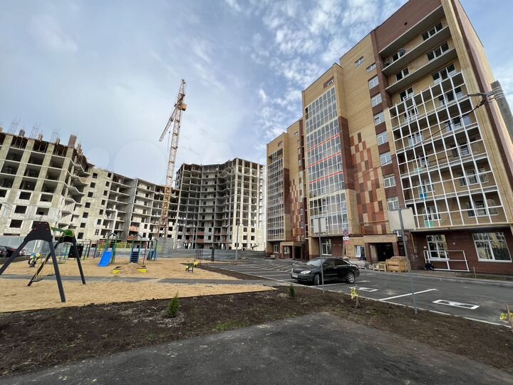 3-к. квартира, 96 м², 3/9 эт.