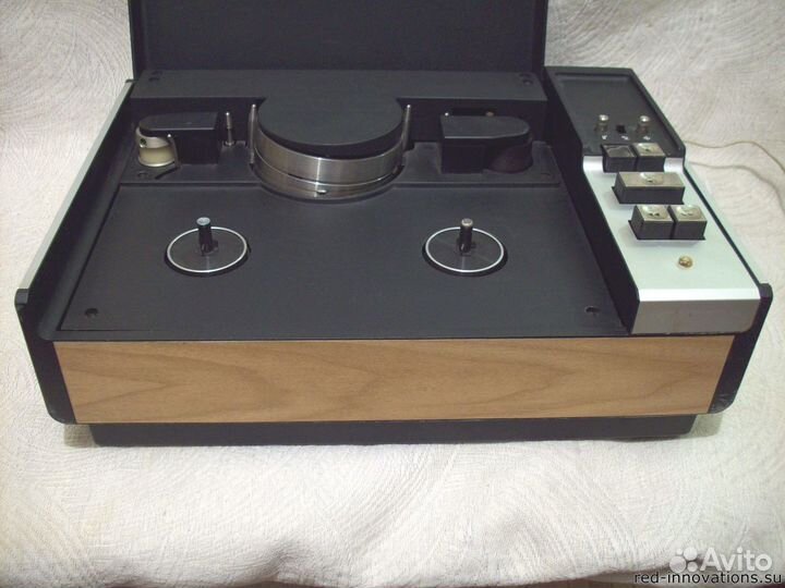 Катушечный видеомагнитофон электроника Л1-08 1975г