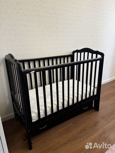 Кроватка детская