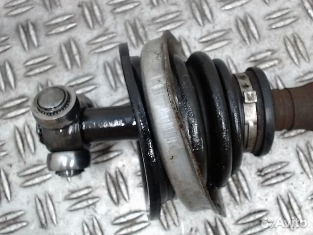 Полуось передняя левая (приводной вал, шрус), Rena