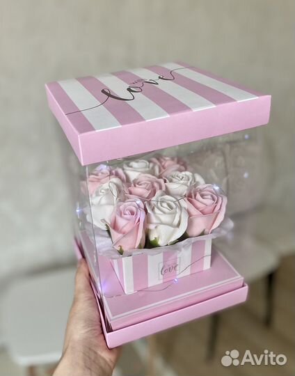 Букет мыльных роз с подсветкой