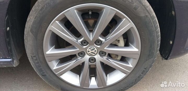 Оригинальные диски Estrada c резиной Pirelli