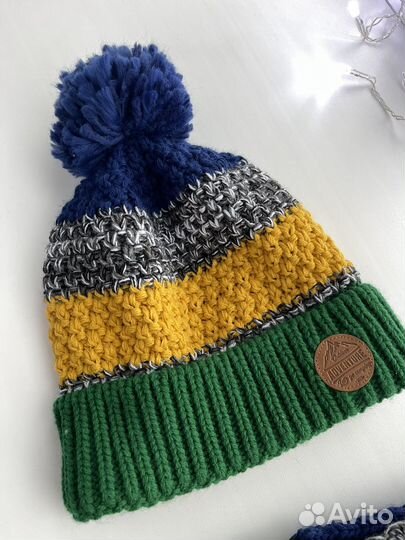 Шарф и шапка на мальчика 7-9 лет, новая