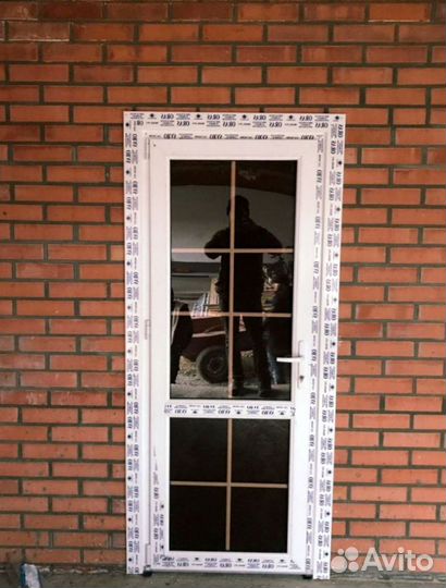 Пластиковые двери в рассрочку